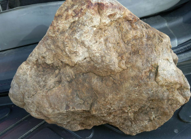 RARE Stony meteorite Natural Meteorite iron BOXHOLE Australia complete specimen  #Q498